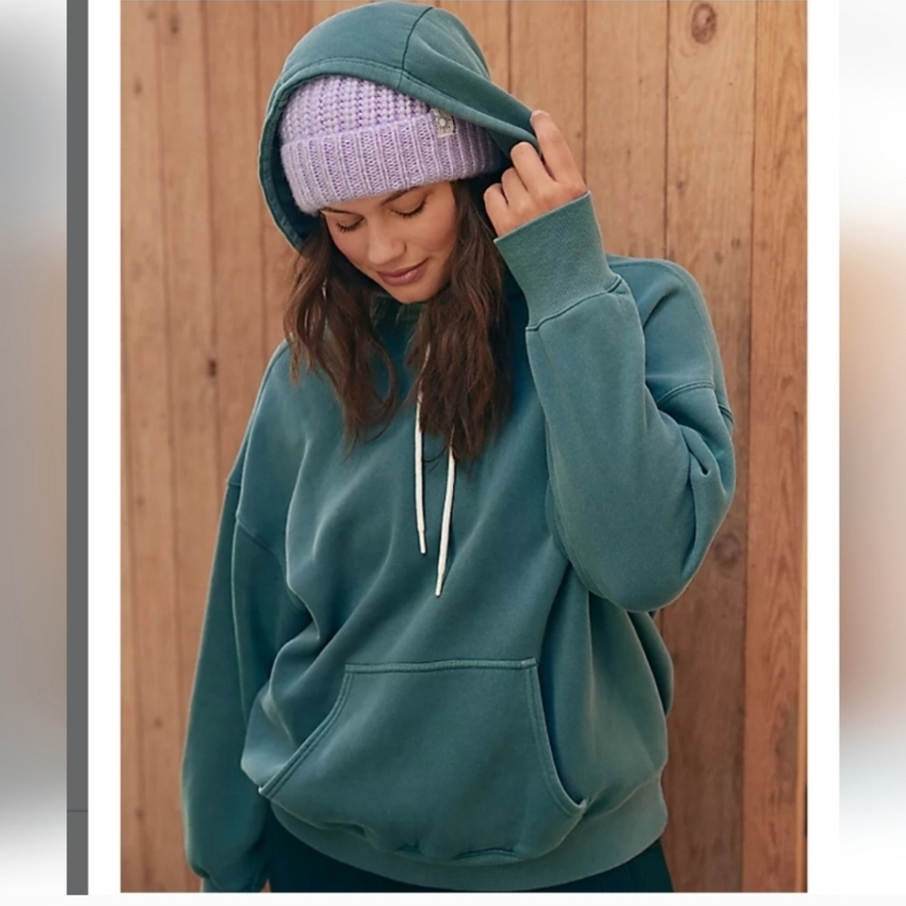 ISO Aerie Offline Cloud Fleece Hoodie Size XS!!